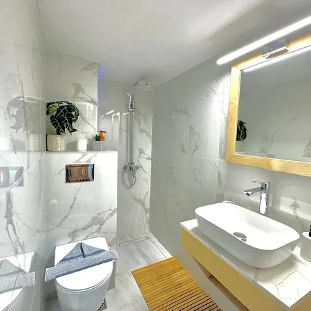 Opal Luxury By The Sea Hersonissos (Crete)