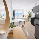 Apartment Opal Luxury By The Sea