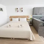 Opal Luxury By The Sea Lejlighed