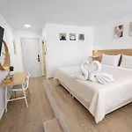 Apartment Opal Luxury By The Sea Hersonissos (Crete)