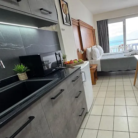 Opal Luxury By The Sea