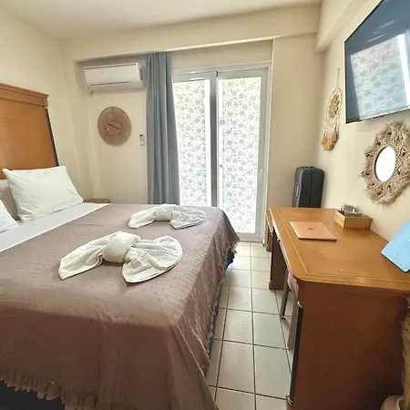 Opal Luxury By The Sea