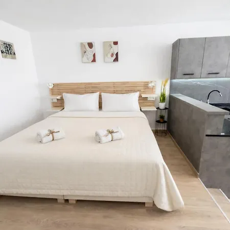 Opal Luxury By The Sea Апартаменты