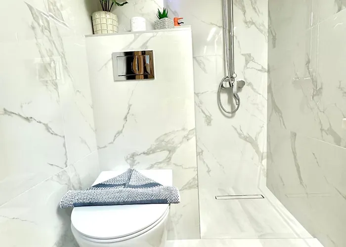 Opal Luxury By The Sea *