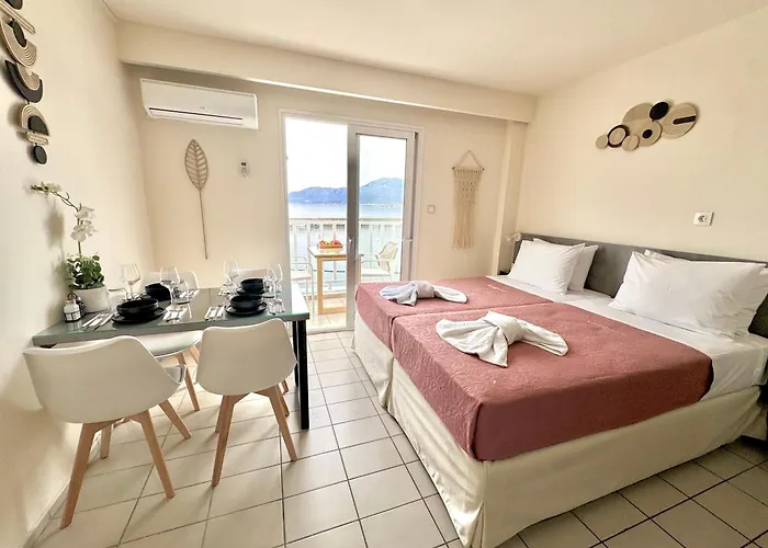 Opal Luxury By The Sea *