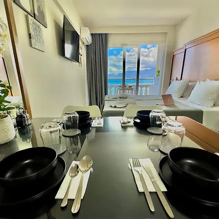 Opal Luxury By The Sea Appartamento