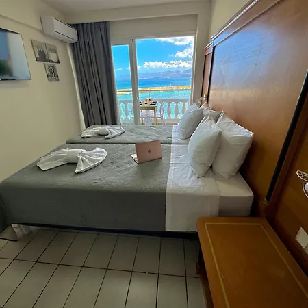 Opal Luxury By The Sea