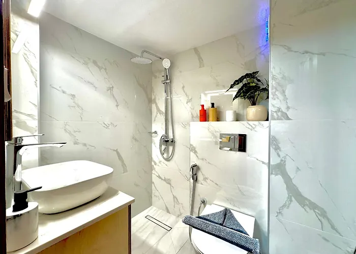 Opal Luxury By The Sea *