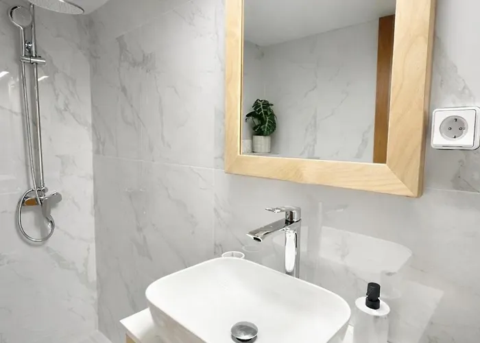 Opal Luxury By The Sea