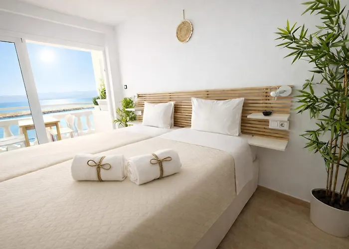 Opal Luxury By The Sea *